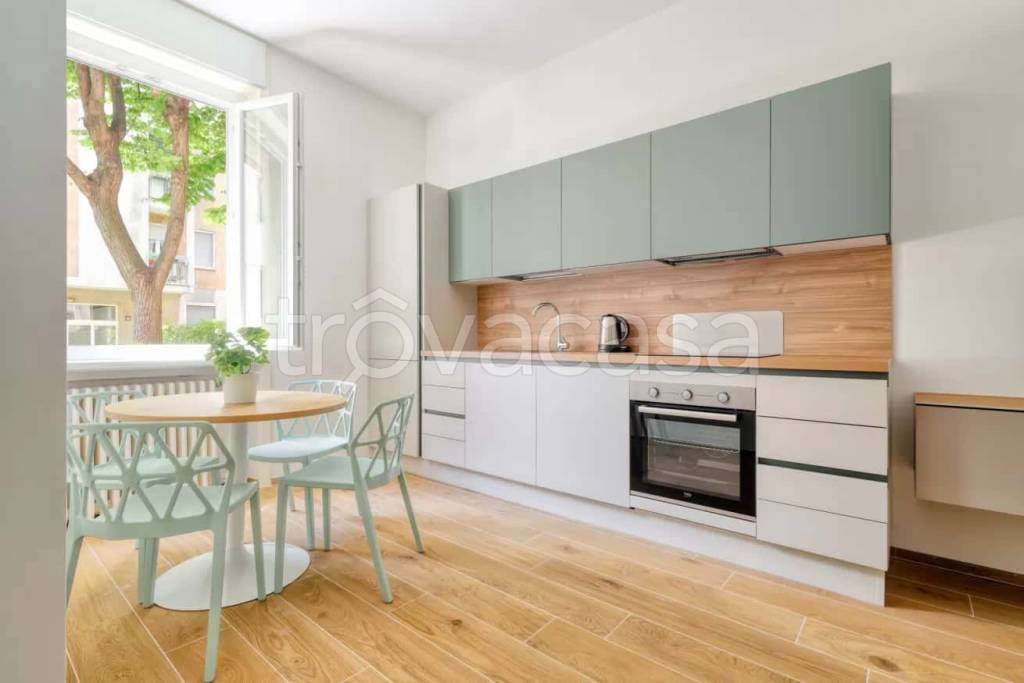 appartamento in affitto a Milano in zona Porta Genova