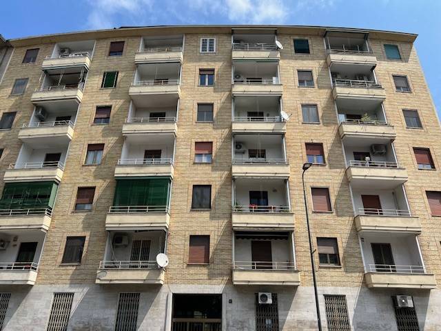 appartamento in affitto a Milano in zona Vigentino