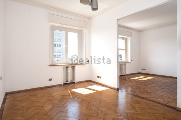 appartamento in affitto a Milano in zona Centro Direzionale