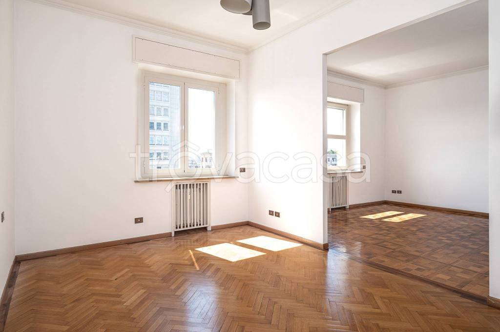 appartamento in affitto a Milano in zona Centro Direzionale