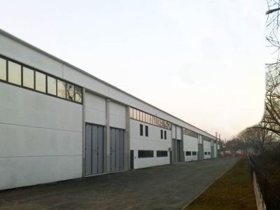 negozio in affitto a Milano