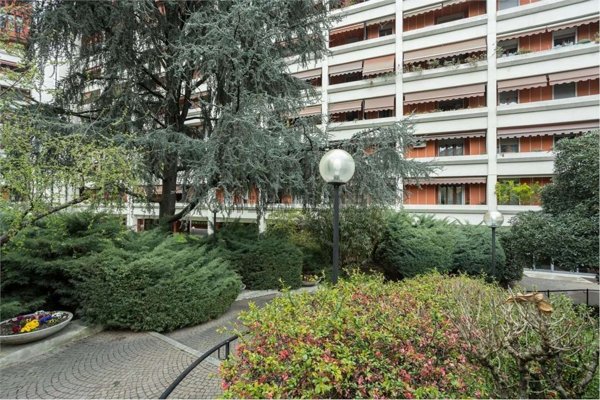 appartamento in affitto a Milano in zona Piazzale Lodi
