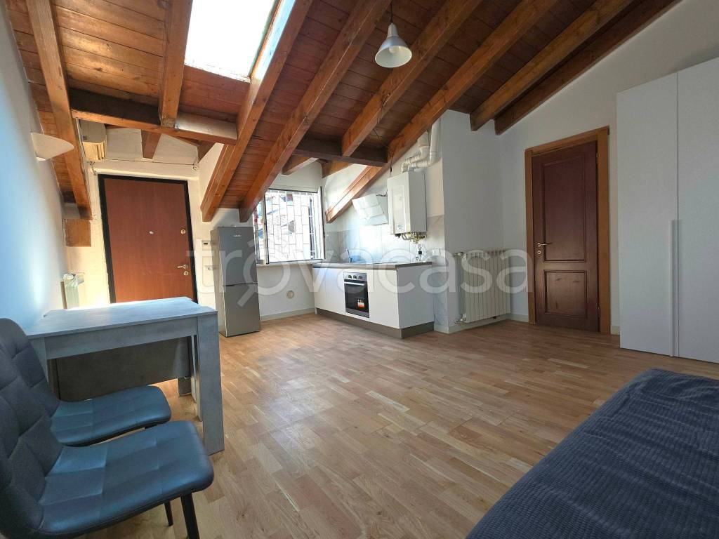 appartamento in affitto a Milano in zona Cagnola