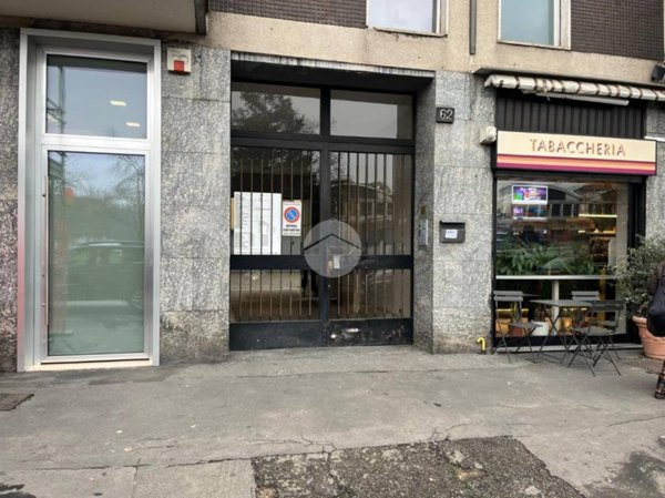 locale di sgombero in affitto a Milano in zona San Siro