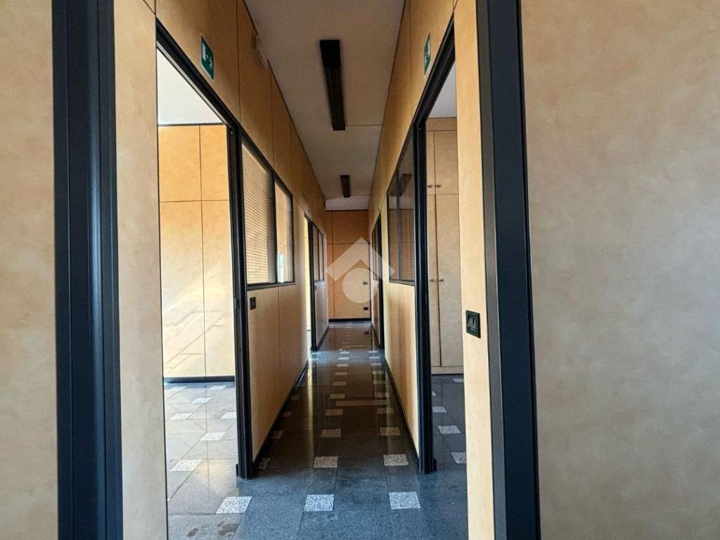 ufficio in affitto a Milano in zona Affori