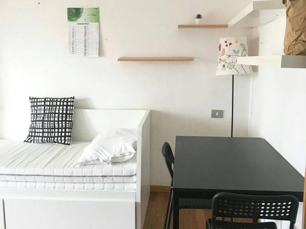 appartamento in affitto a Milano in zona Isola