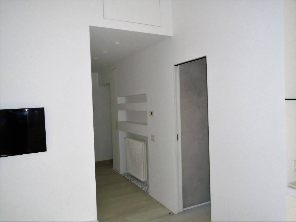 appartamento in affitto a Milano in zona Solari