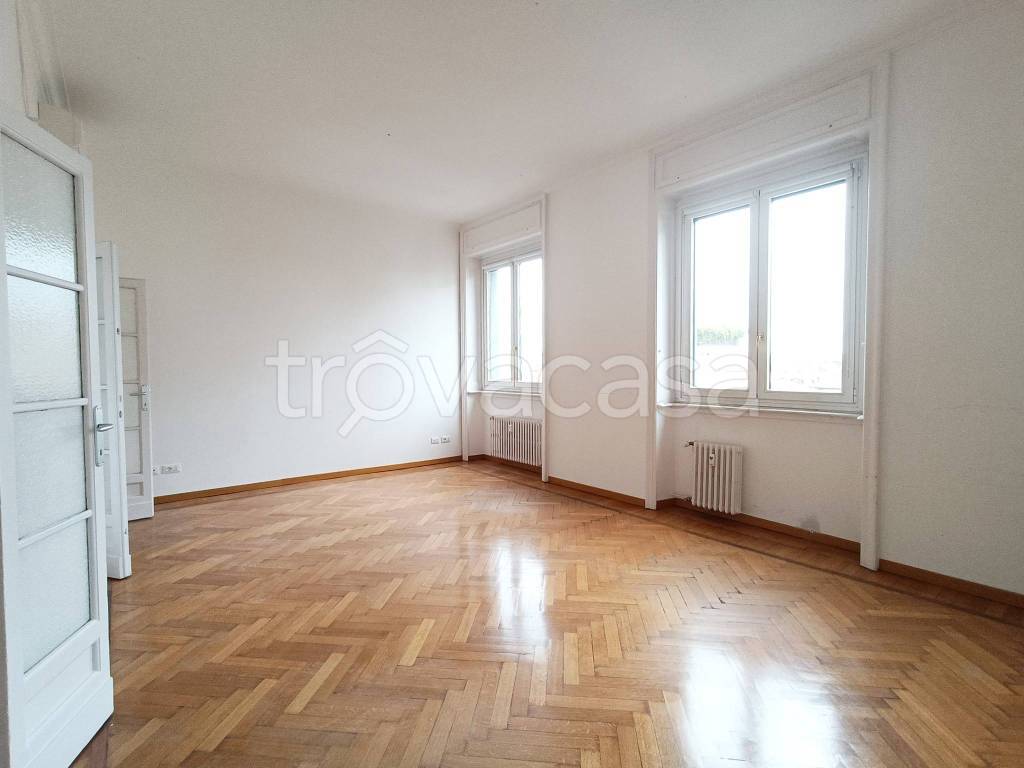 ufficio in affitto a Milano