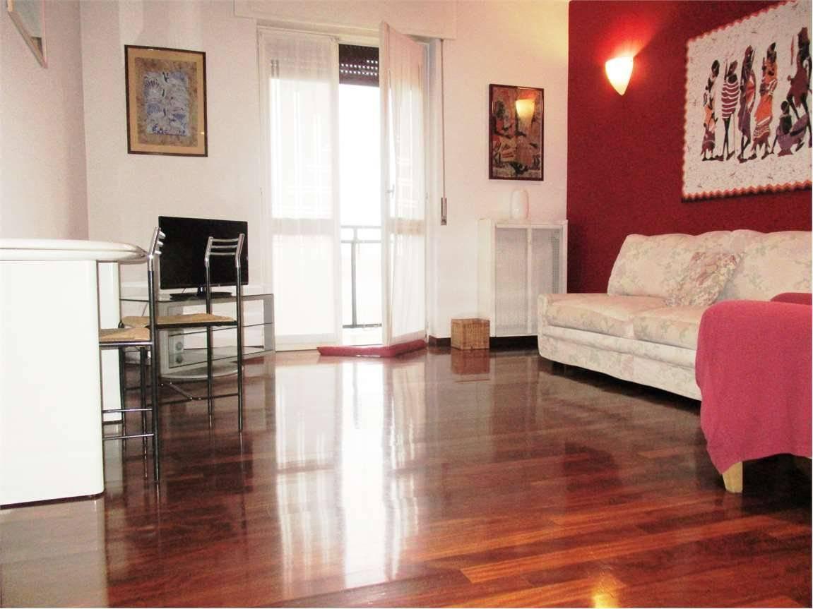 appartamento in affitto a Milano in zona Segnano