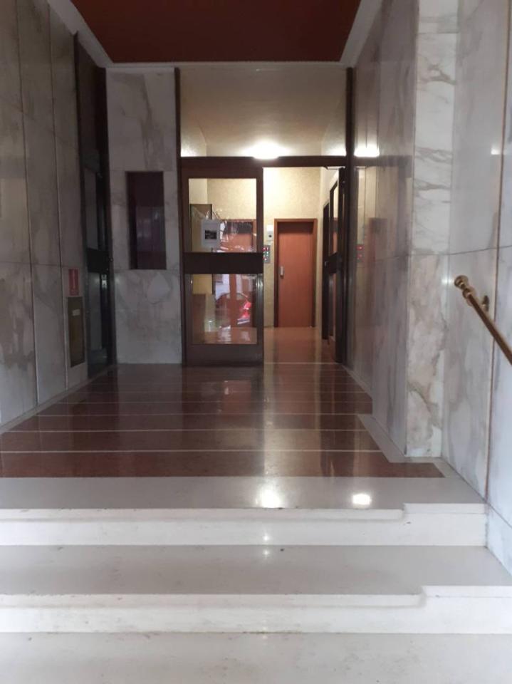 appartamento in affitto a Milano in zona Lorenteggio