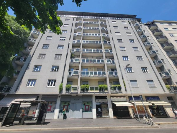 negozio in affitto a Milano in zona Porta Venezia