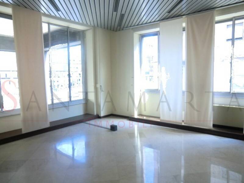 ufficio in affitto a Milano in zona Centro Direzionale