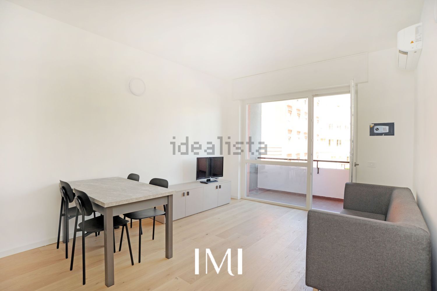 appartamento in affitto a Milano in zona Famagosta