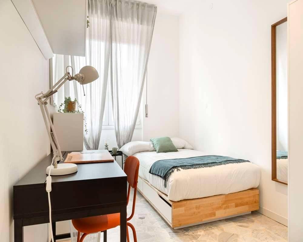 appartamento in affitto a Milano in zona Lorenteggio