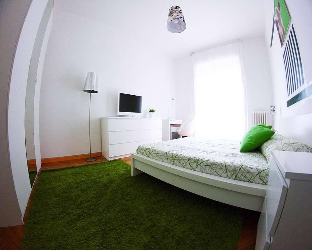appartamento in affitto a Milano in zona Lorenteggio