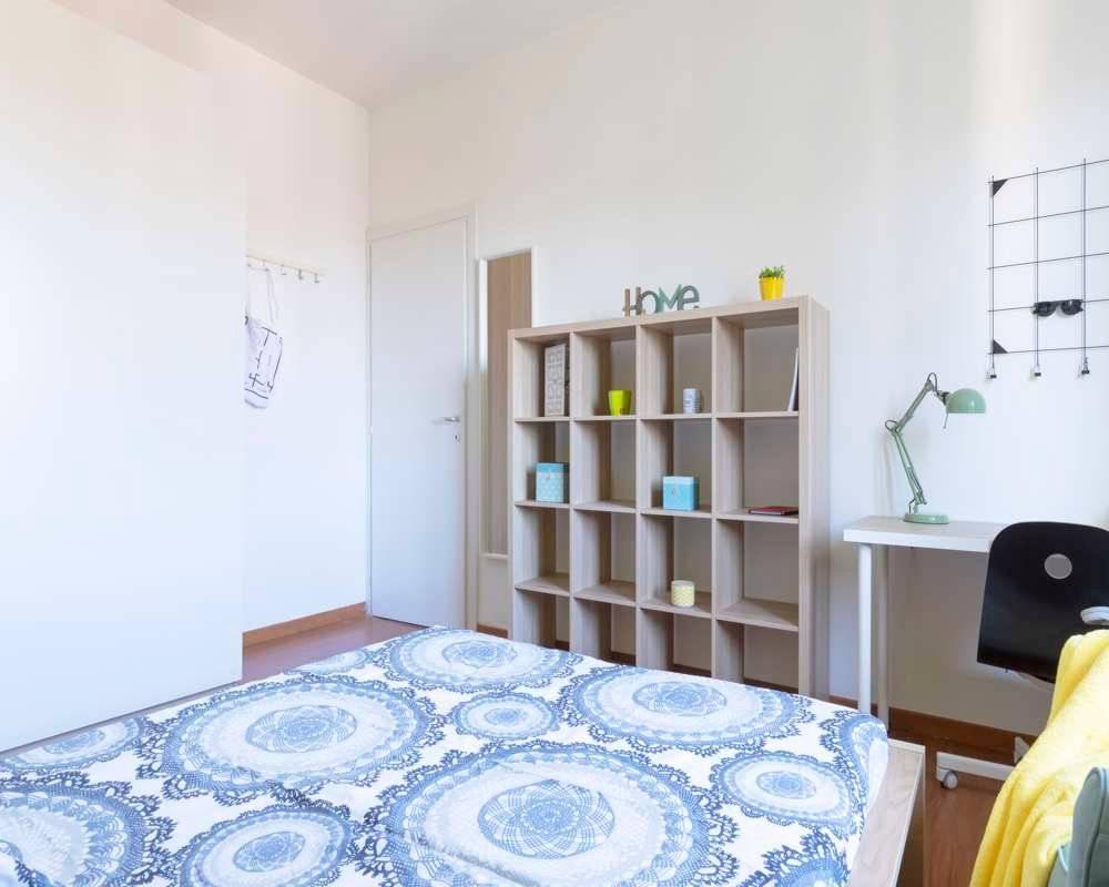 appartamento in affitto a Milano in zona Lorenteggio