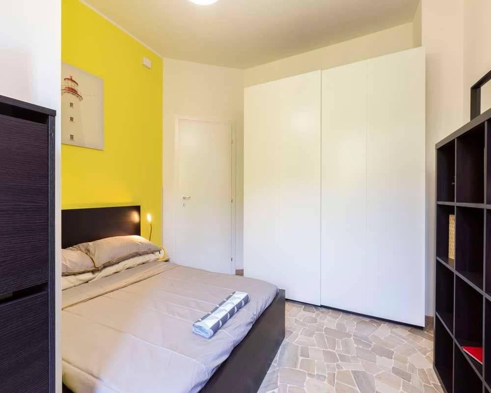 appartamento in affitto a Milano in zona Lorenteggio