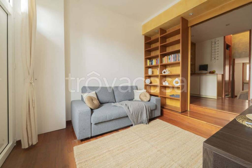 appartamento in affitto a Milano in zona Sant'Ambrogio