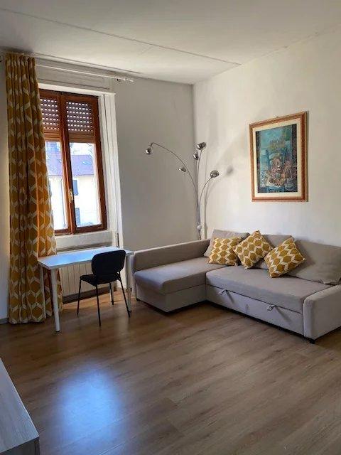 negozio in affitto a Milano in zona Città Studi