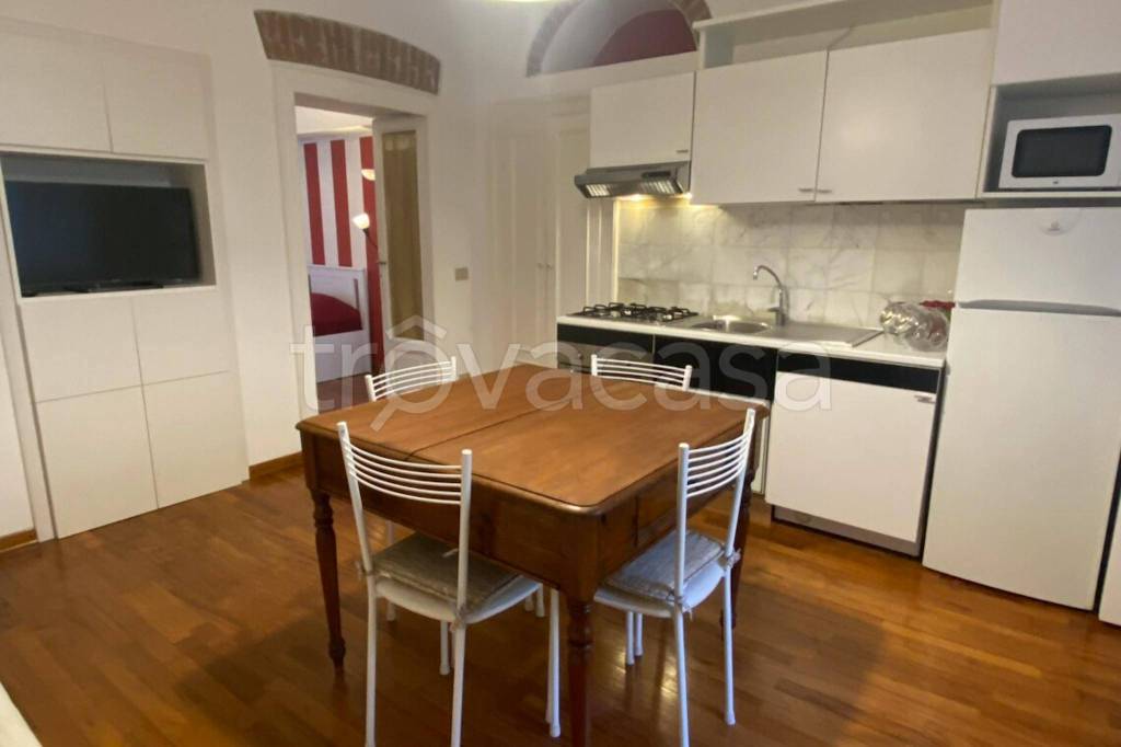 appartamento in affitto a Milano in zona Bocconi