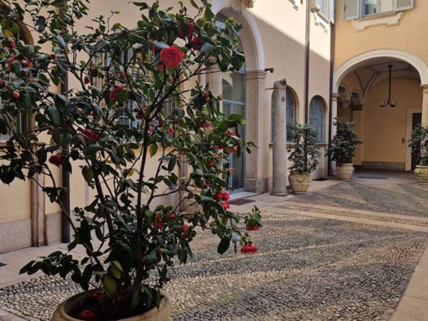 appartamento in affitto a Milano in zona Sant'Ambrogio