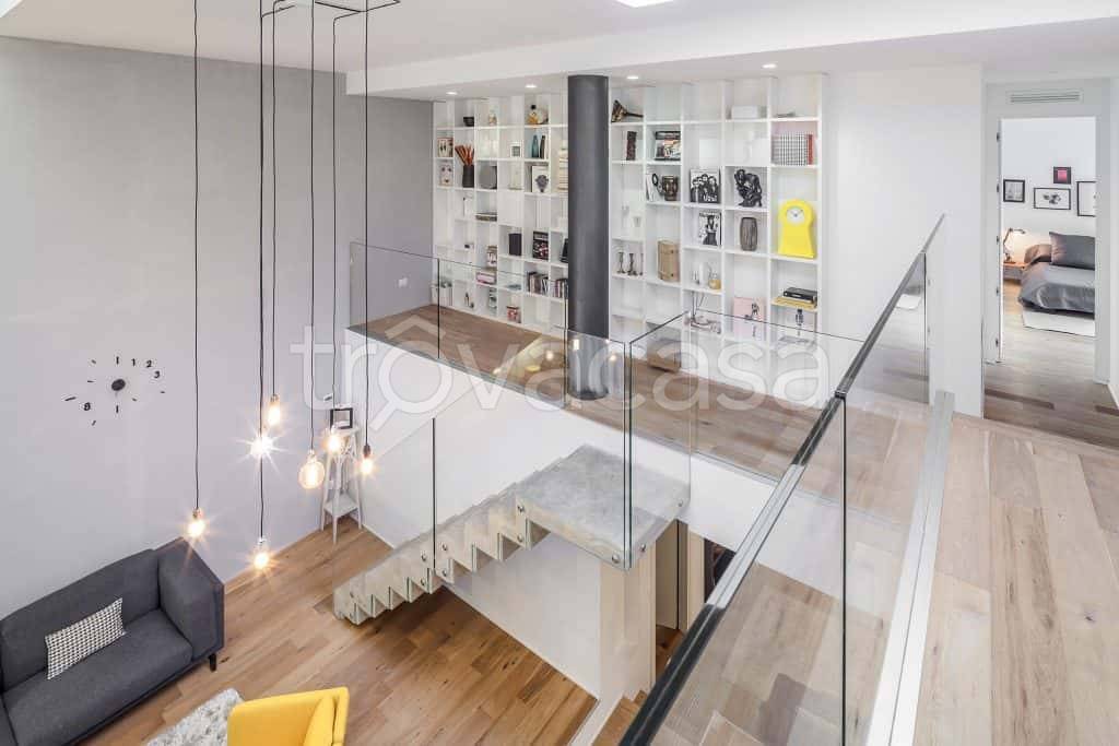 appartamento in affitto a Milano in zona Cascina dei Pomi