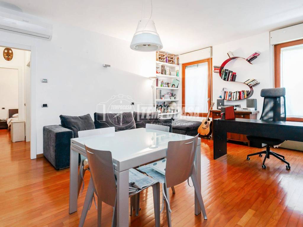 appartamento in affitto a Milano in zona Isola