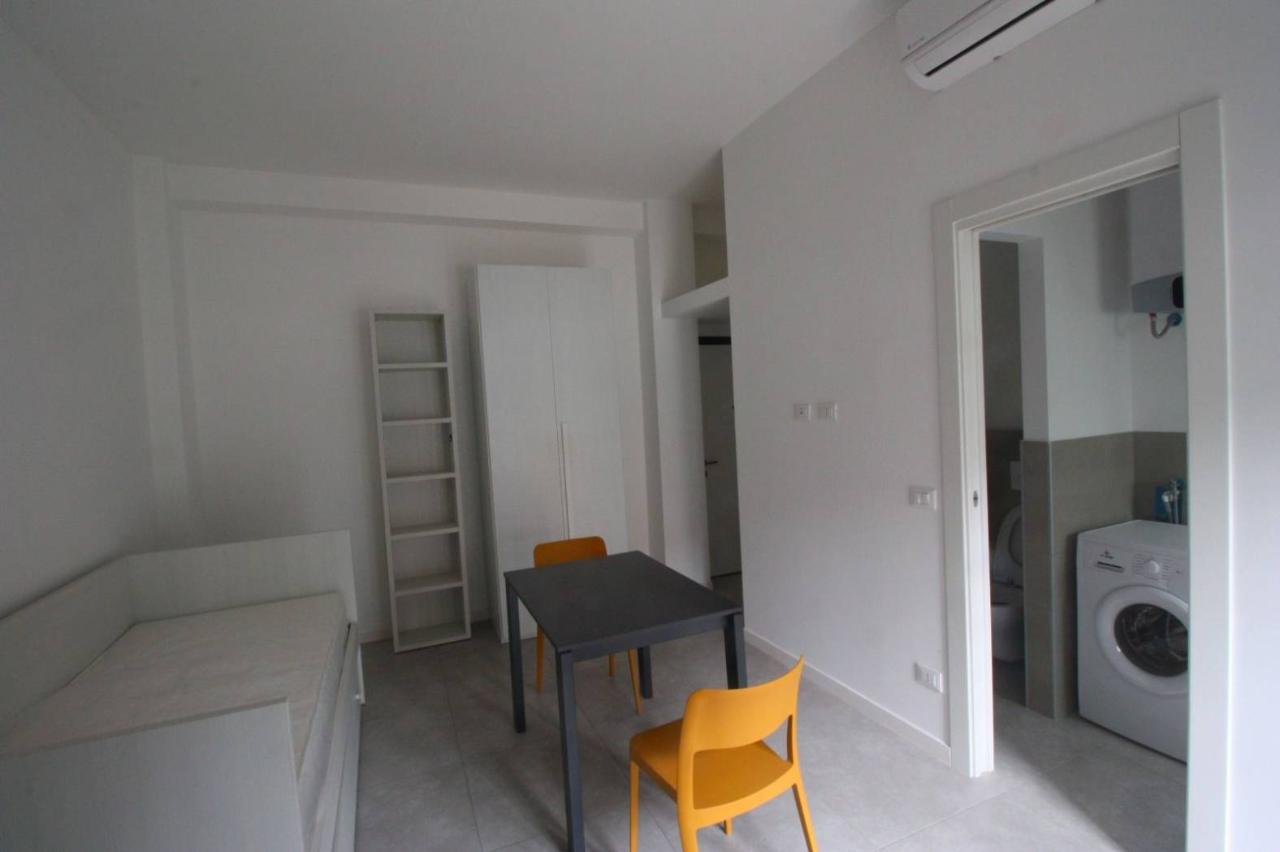appartamento in affitto a Milano in zona Famagosta