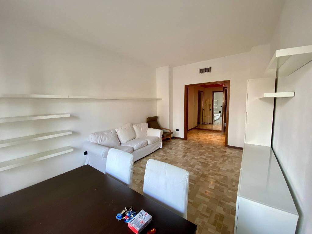 appartamento in affitto a Milano in zona Sempione