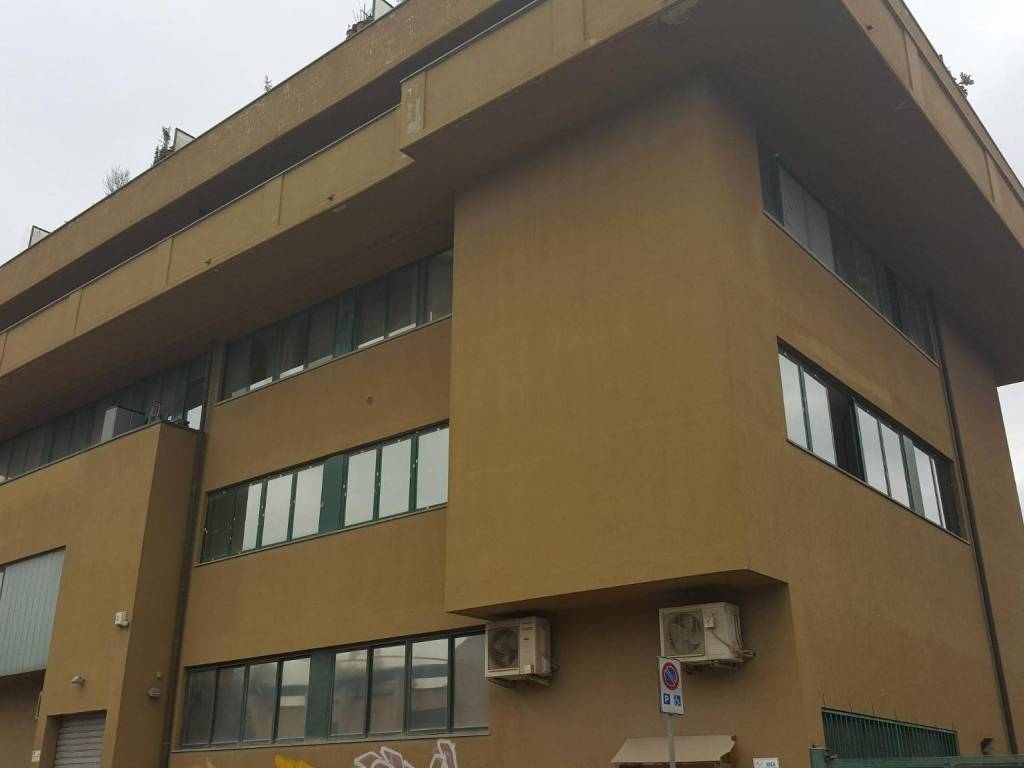 appartamento in affitto a Milano in zona Vigentino