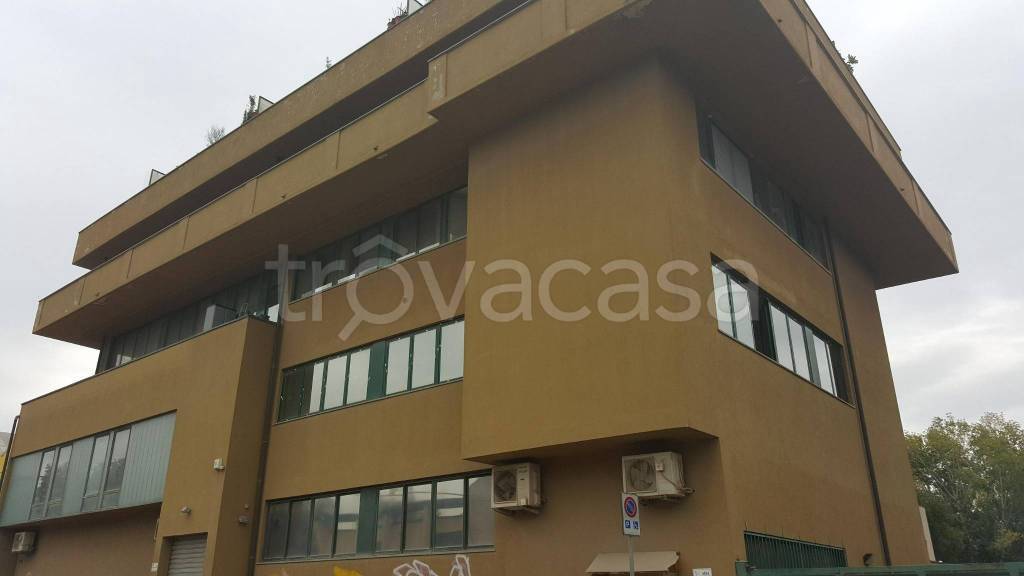 appartamento in affitto a Milano in zona Vigentino