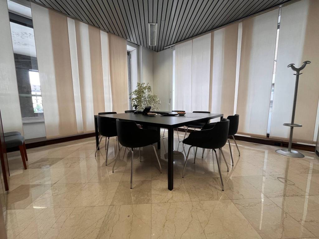 ufficio in affitto a Milano in zona Centro Direzionale