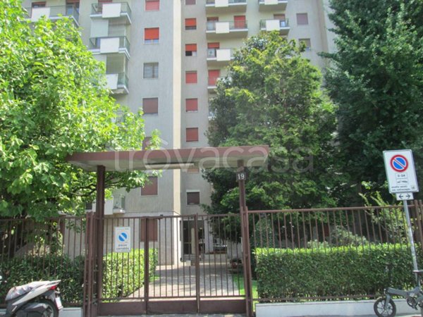 appartamento in affitto a Milano in zona Bocconi