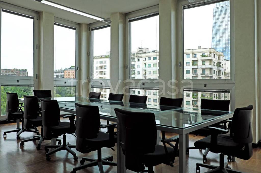 ufficio in affitto a Milano in zona Centro Direzionale