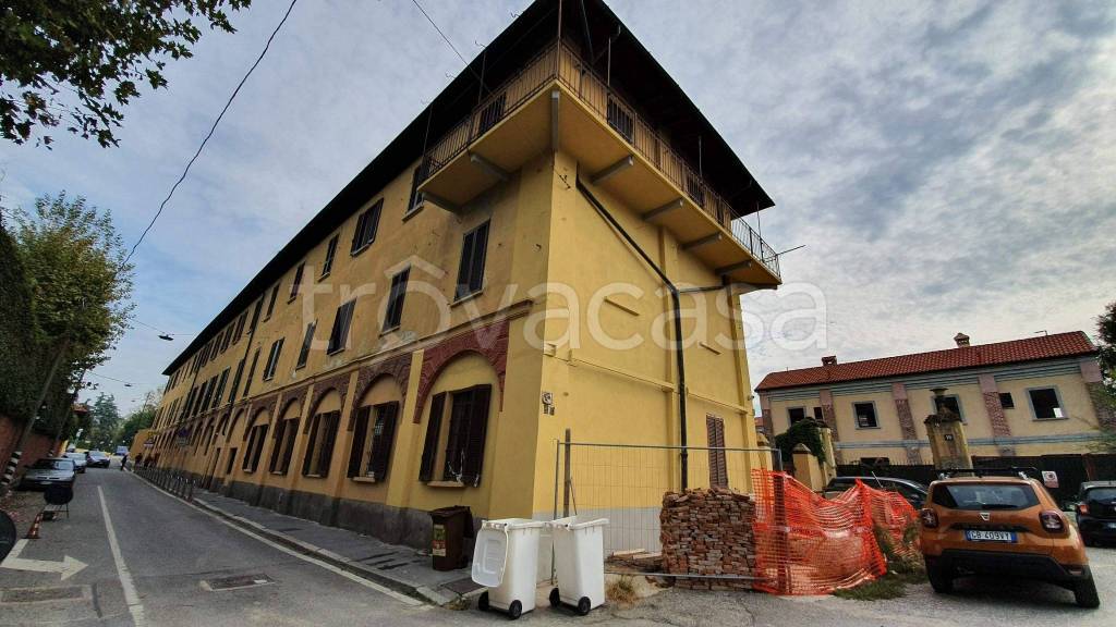 appartamento in affitto a Milano in zona Quintosole