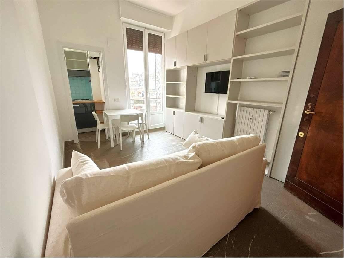 appartamento in affitto a Milano in zona Centro Direzionale