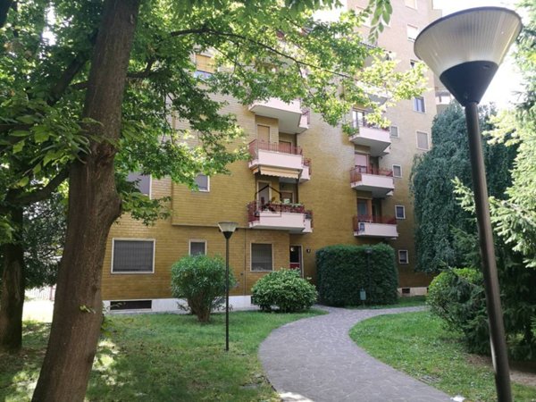 appartamento in affitto a Milano in zona Piazzale Lodi
