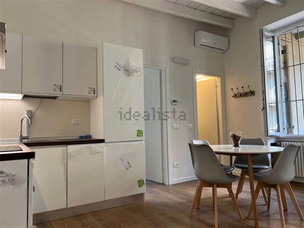 appartamento in affitto a Milano in zona Lorenteggio