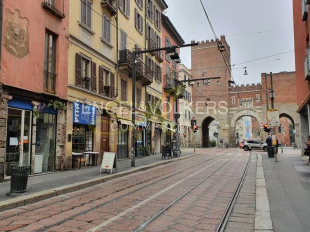 negozio in affitto a Milano