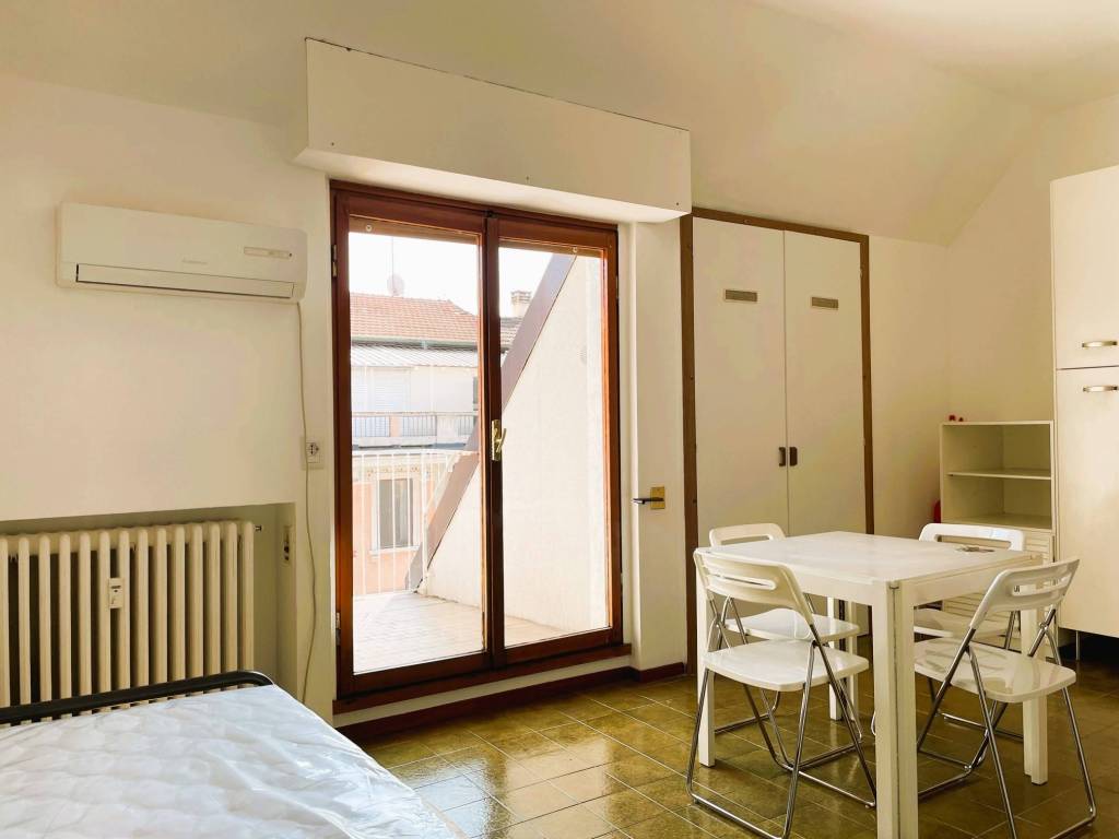 appartamento in affitto a Milano in zona Centro Direzionale