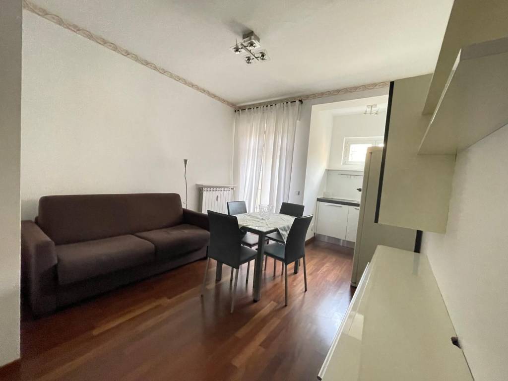 appartamento in affitto a Milano in zona Isola