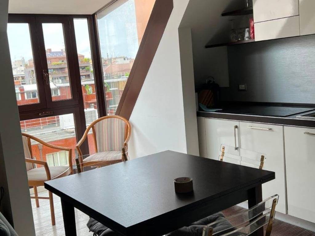 appartamento in affitto a Milano in zona Solari