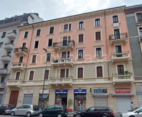 appartamento in affitto a Milano in zona Forze Armate