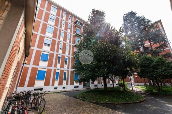 appartamento in affitto a Milano in zona Baggio