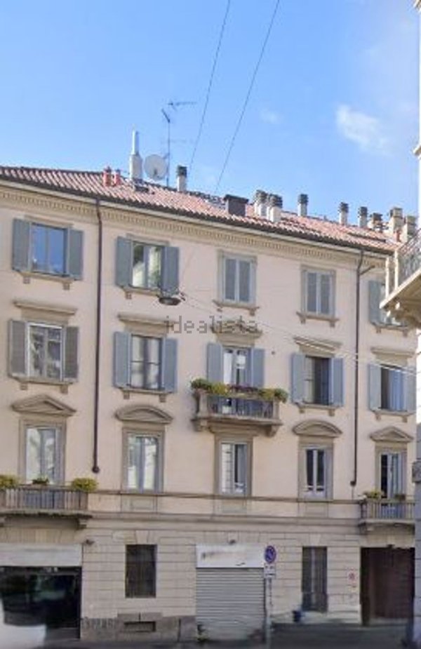 locale commerciale in affitto a Milano in zona Sant'Ambrogio