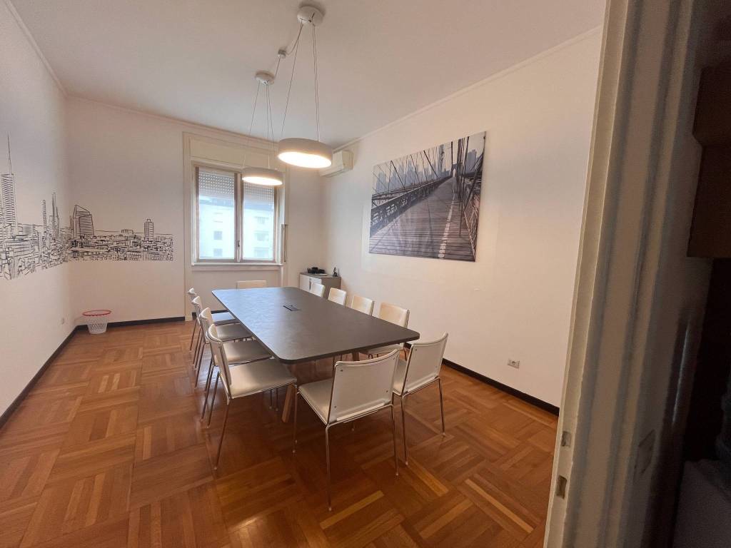 ufficio in affitto a Milano in zona Centro Direzionale