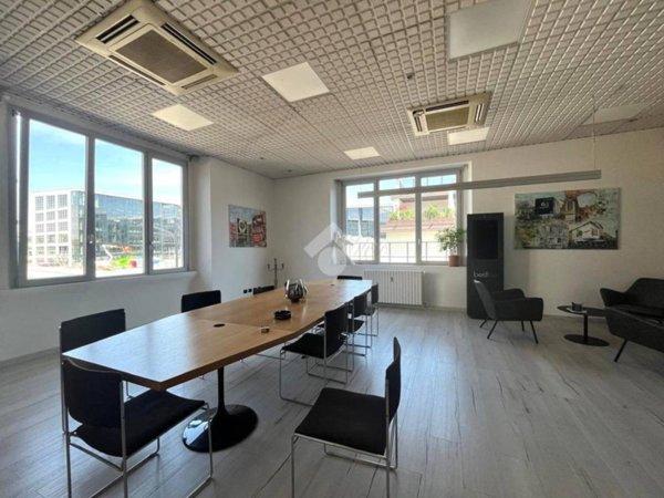 ufficio in affitto a Milano in zona Vigentino