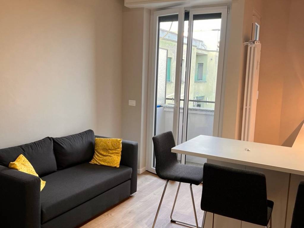 appartamento in affitto a Milano in zona Porta Genova