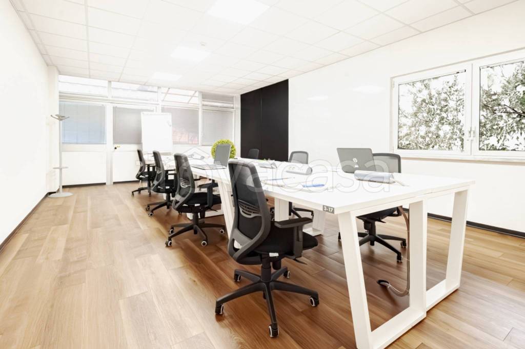 ufficio in affitto a Milano