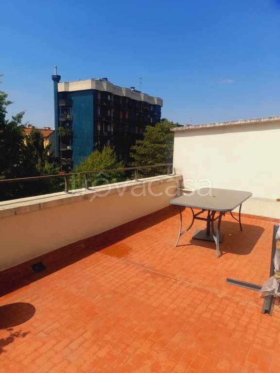 appartamento in affitto a Milano in zona Piazzale Lodi